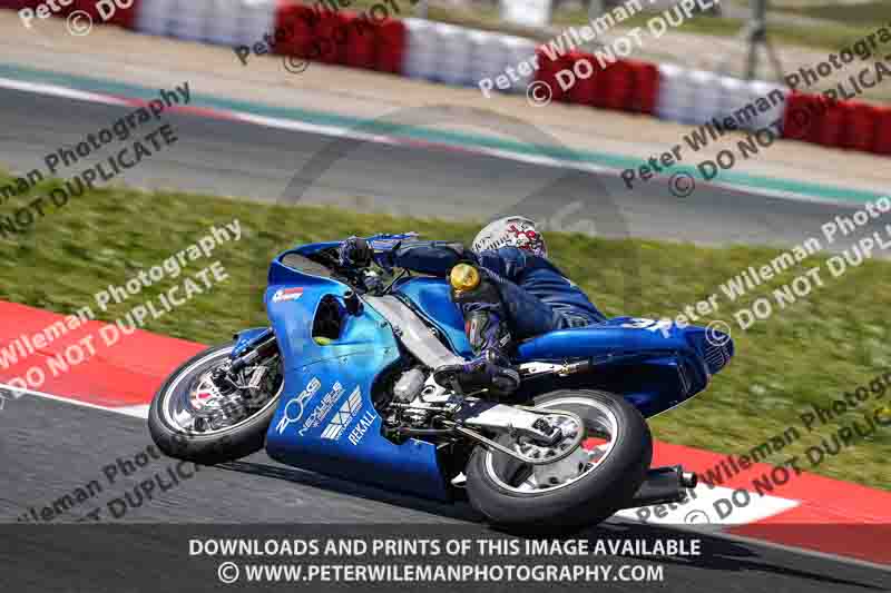 cadwell no limits trackday;cadwell park;cadwell park photographs;cadwell trackday photographs;enduro digital images;event digital images;eventdigitalimages;navarra;no limits trackdays;peter wileman photography;racing digital images;trackday digital images;trackday photos